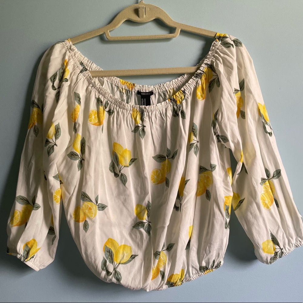 Forever 21 off the shoulders lemon blouse